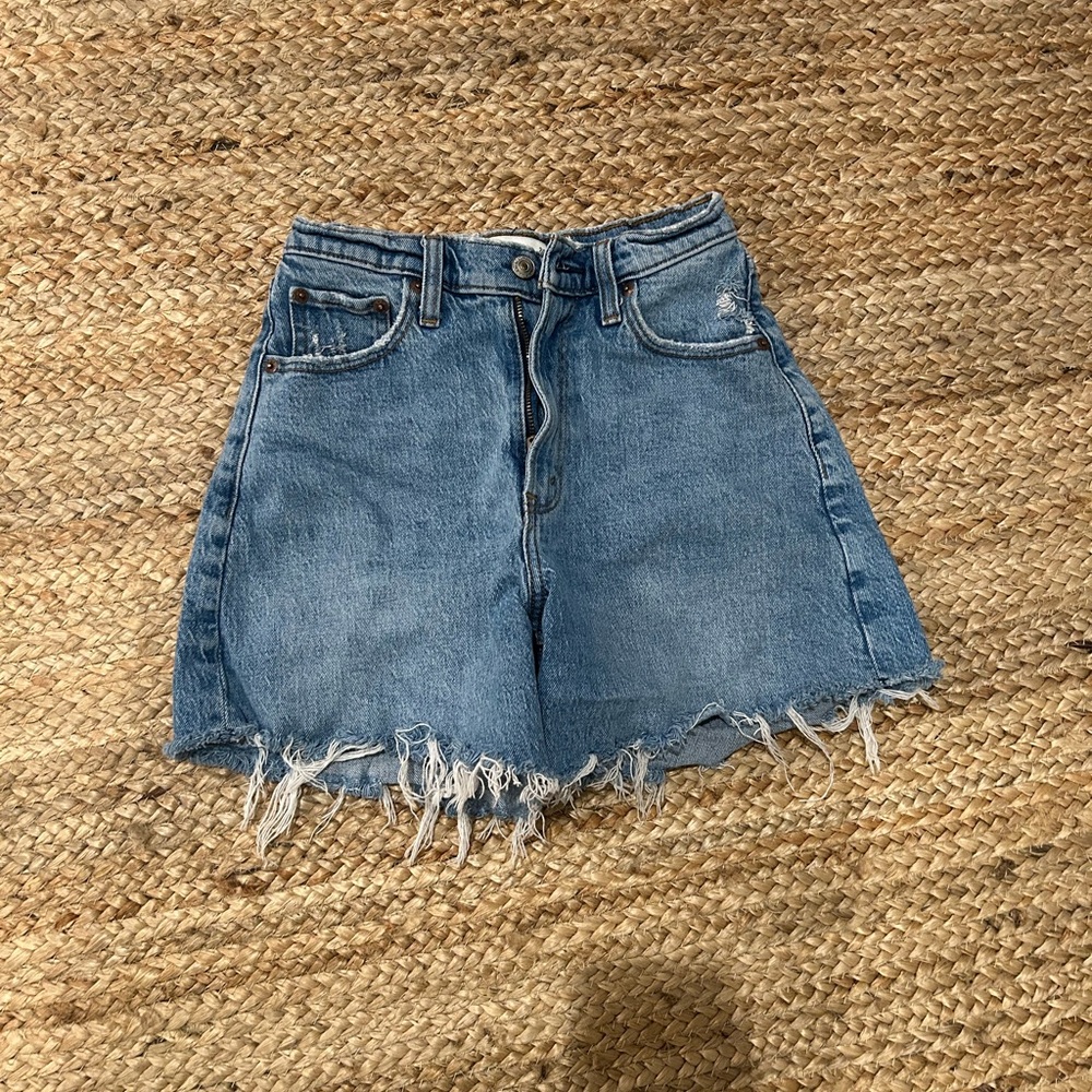 Abercrombie - Curve Love “The Dad Short High Rise” - Size 24 (00)